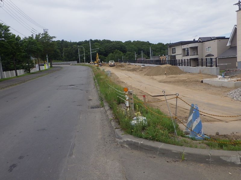 北進通道路改築工事（９工区）（補正）（令和４年度）