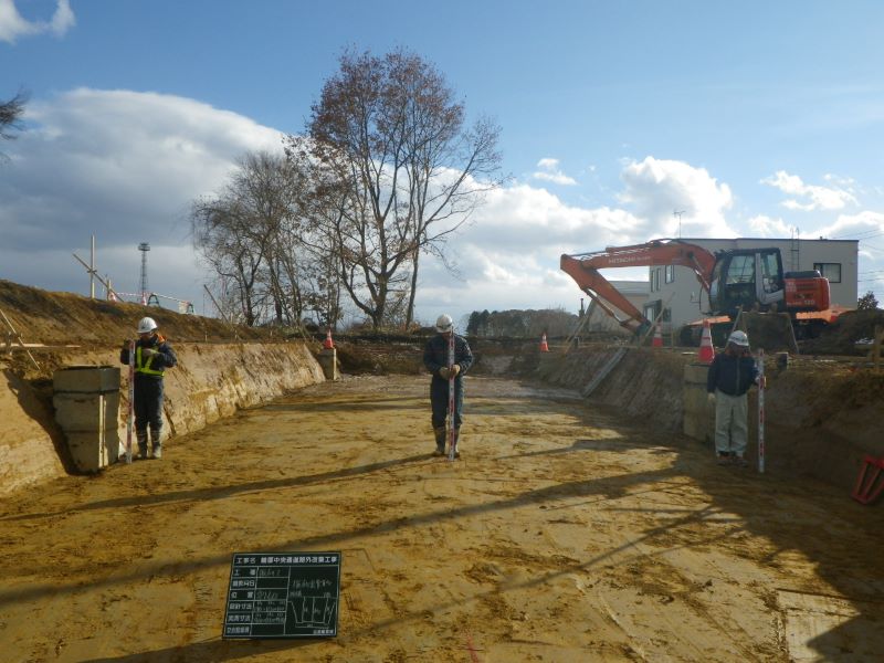 輪厚中央線道路外改築工事（平成２８年度）